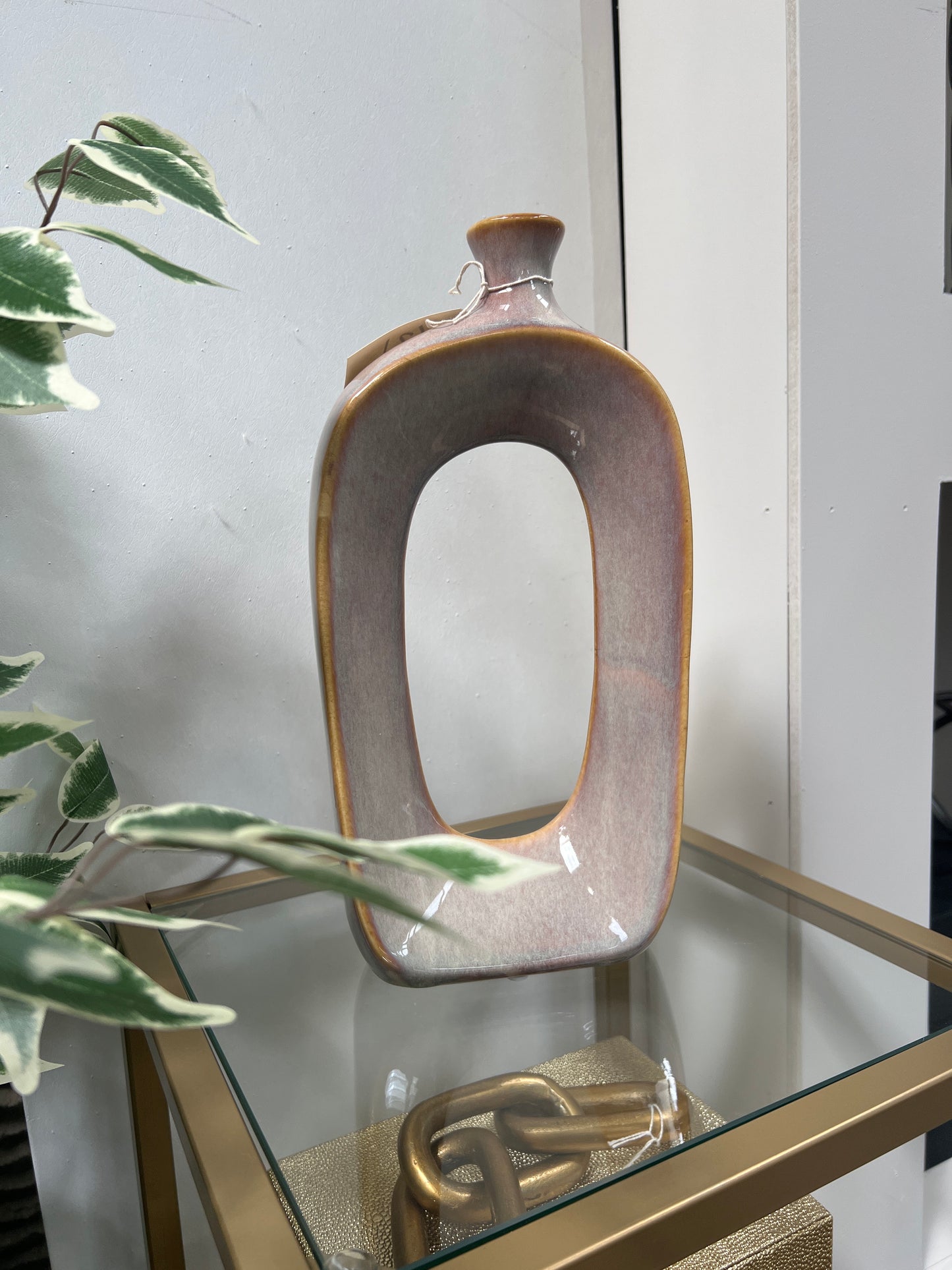 Sabbia Collection Medium Hollow Vase