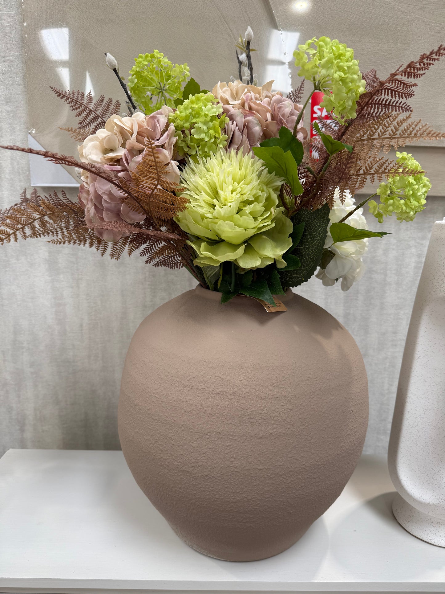 Almond Pot