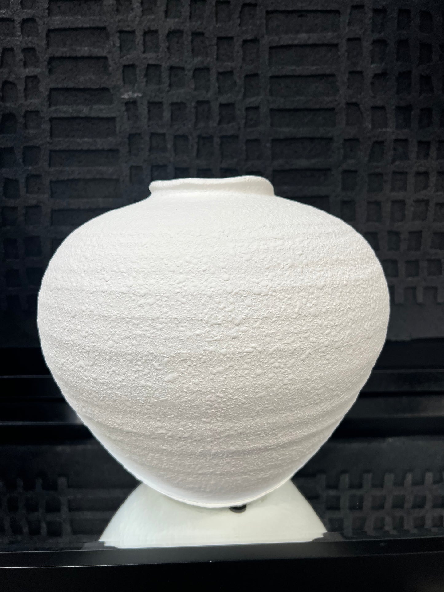 Regola Matt White Vase