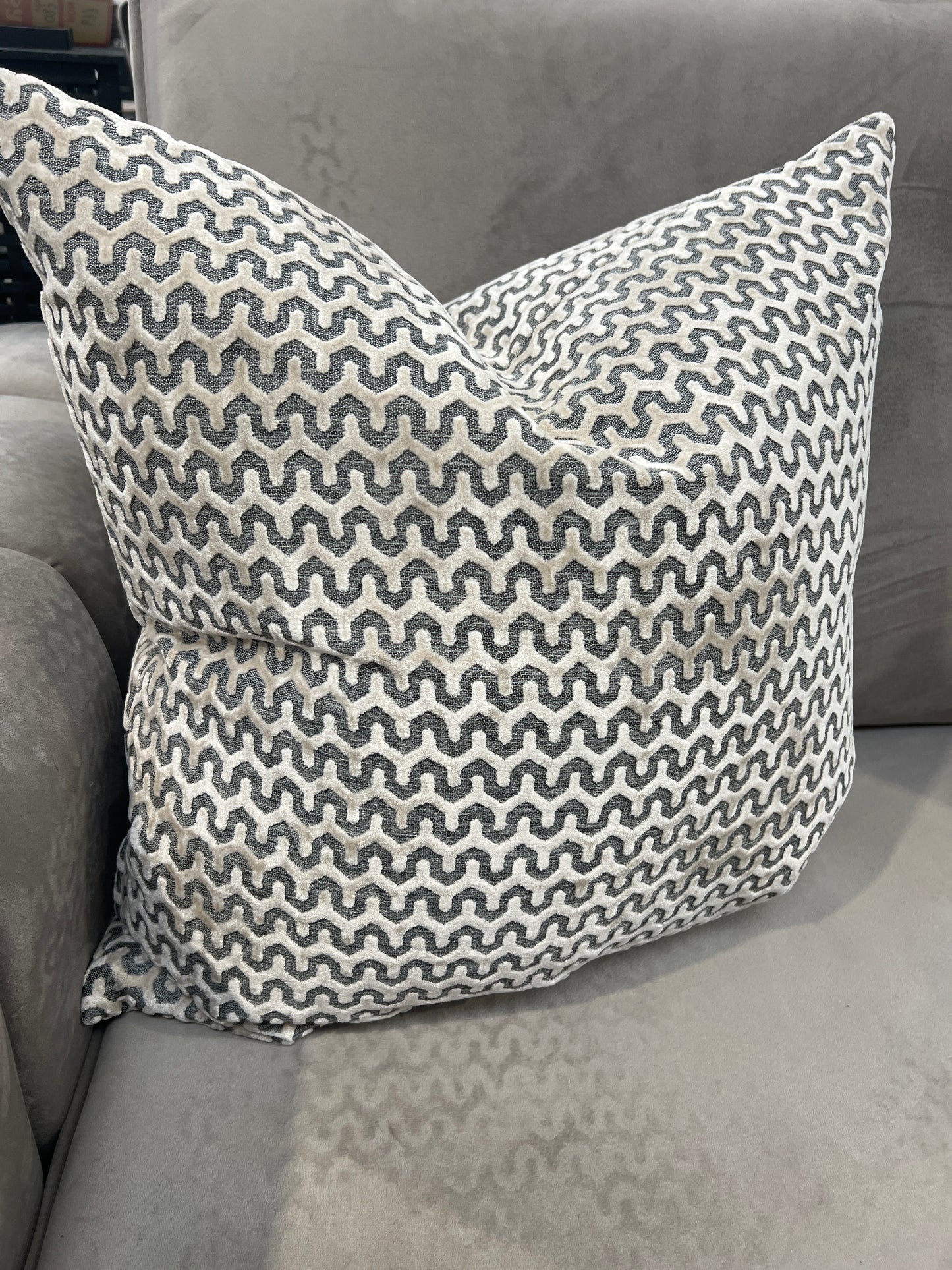 Oslo Cream Velvet Cushion 22"