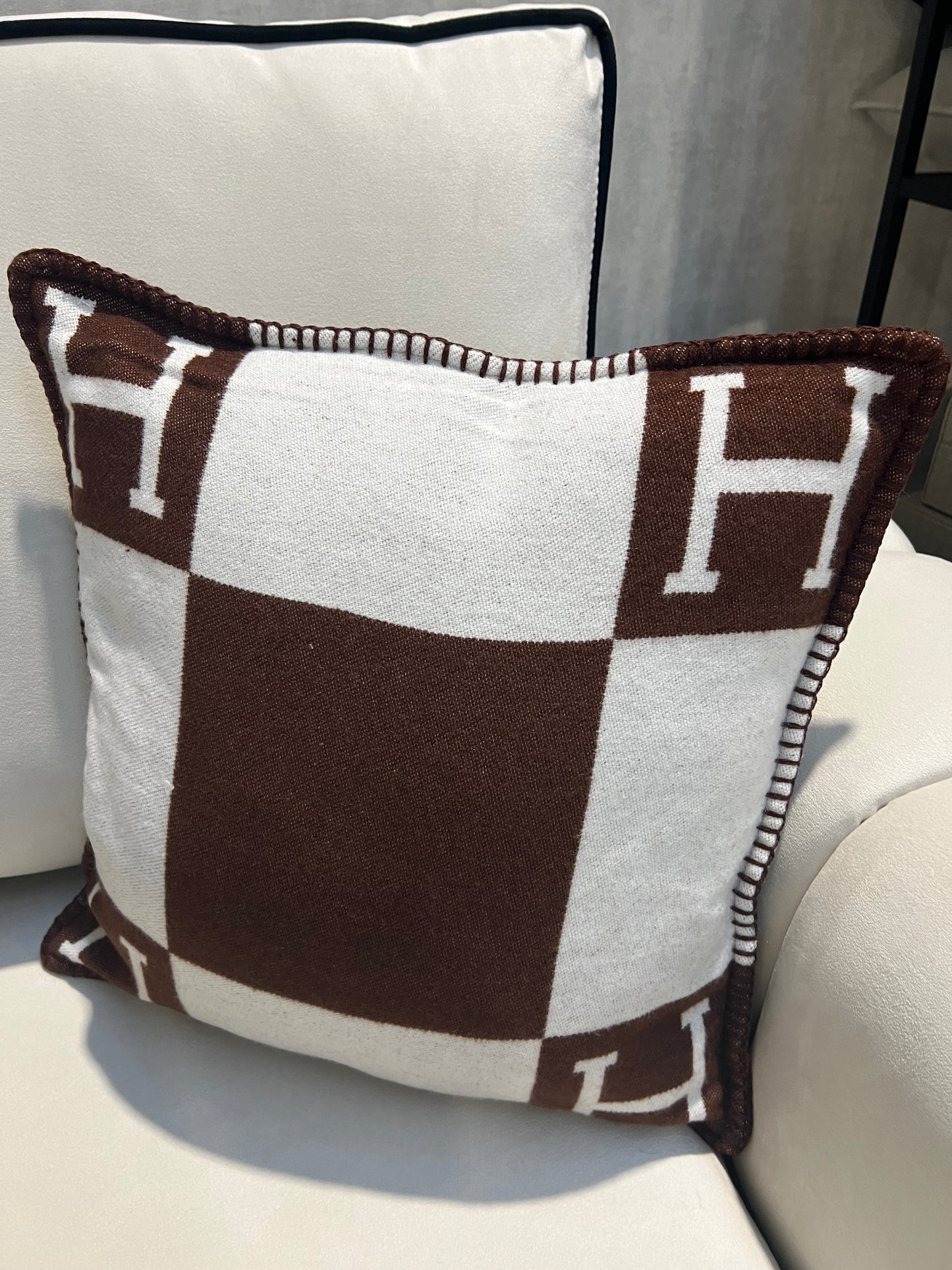 Luxury H Pillow - Brown & White