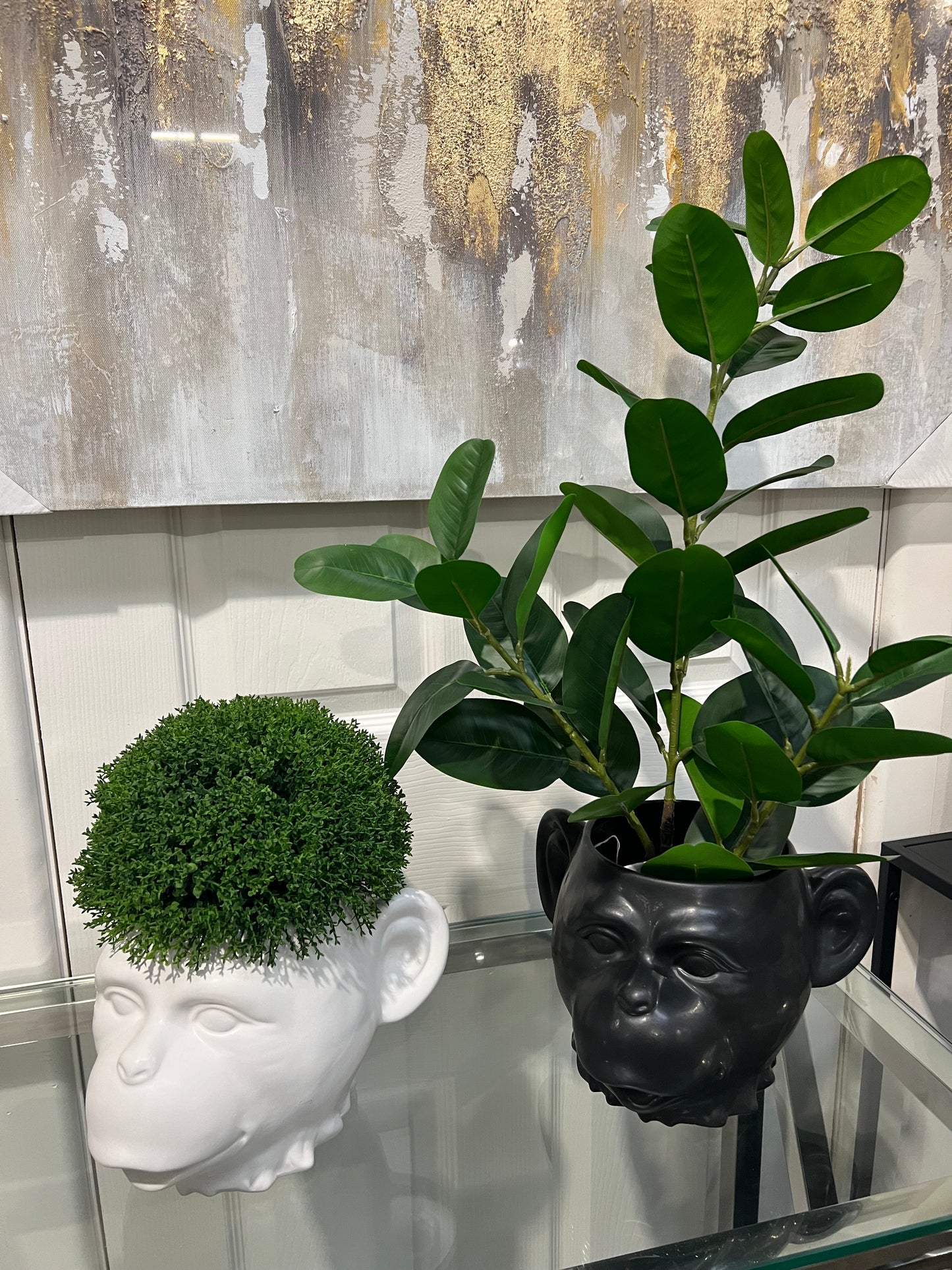 Monkey Head Planter White/ Black
