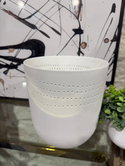 White Basilicum Candle