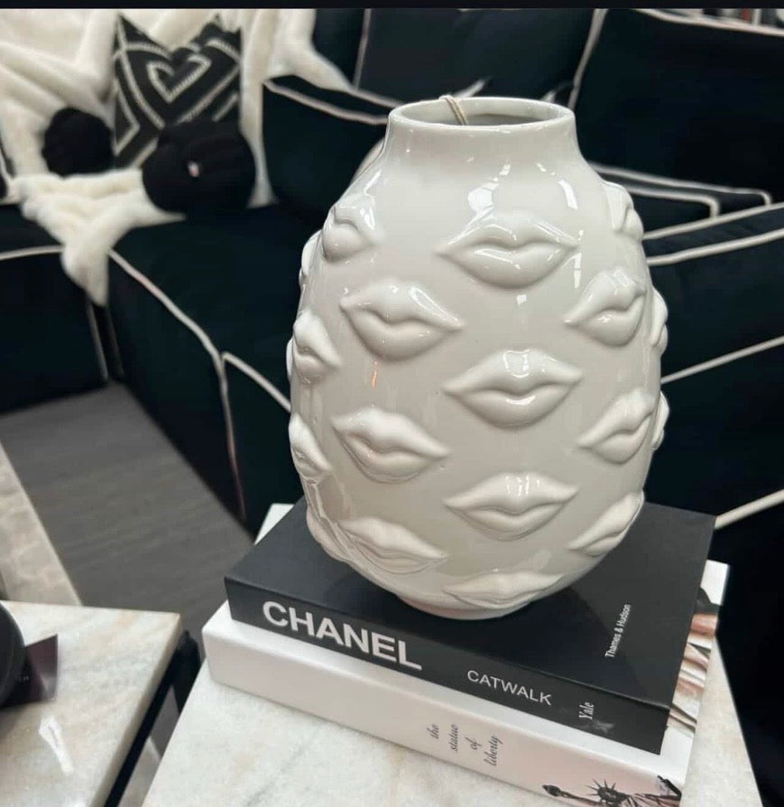 Lip Vase