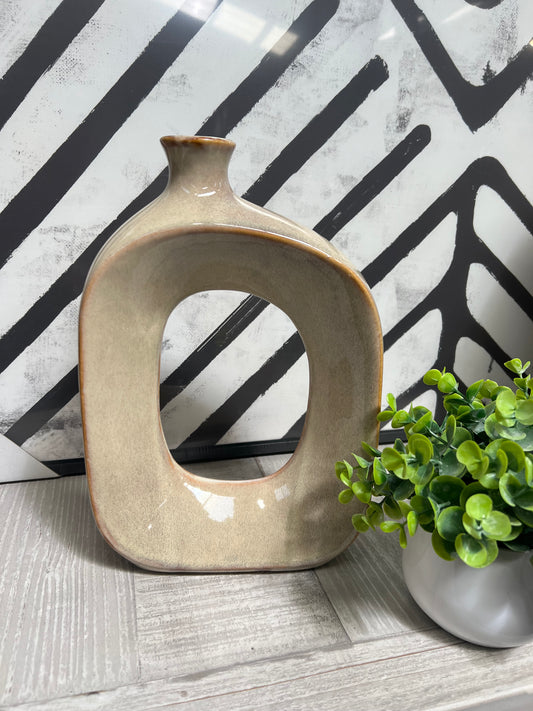 Sabbia Collection Small Hollow Vase