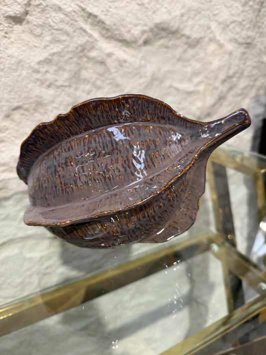 Brown Glazed Coco Pod