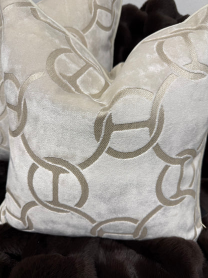 Paul Moneypenny Hookup Ivory Cushion