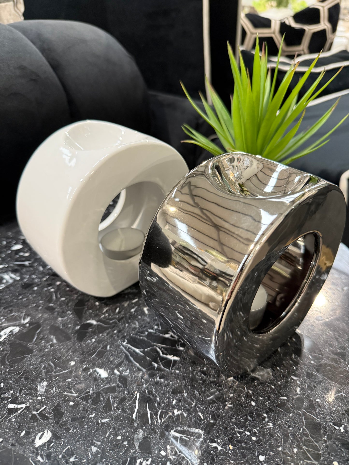 Circle Wax Burner