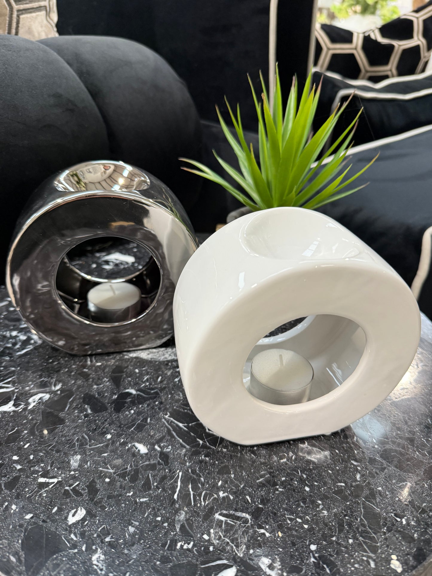 Circle Wax Burner