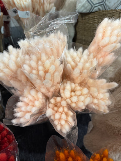 Bunny Pampas Tails x3 PKTS