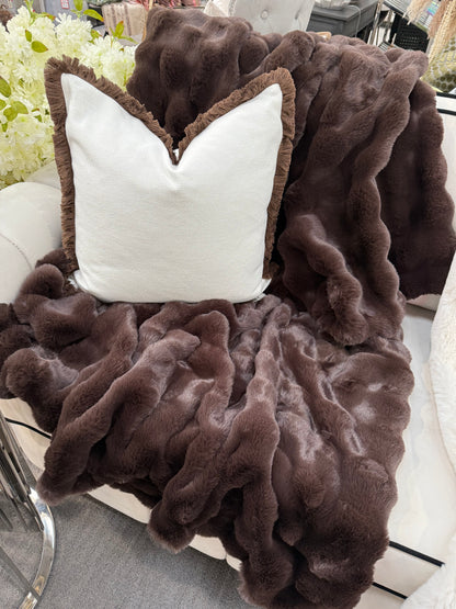 Raffles Choc Fur Throw