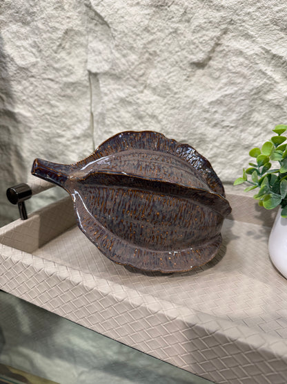 Brown Glazed Coco Pod