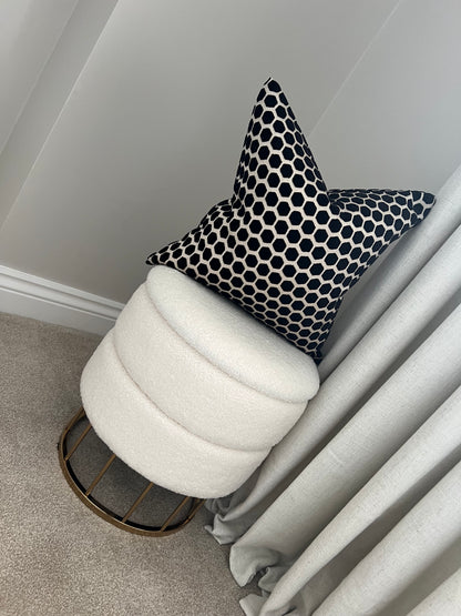 Boucle Fabric Storage Stool In Round In White