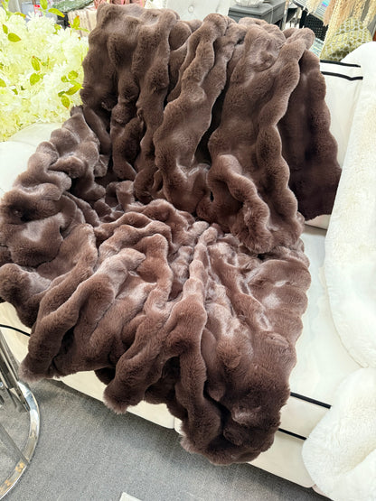 Raffles Choc Fur Throw