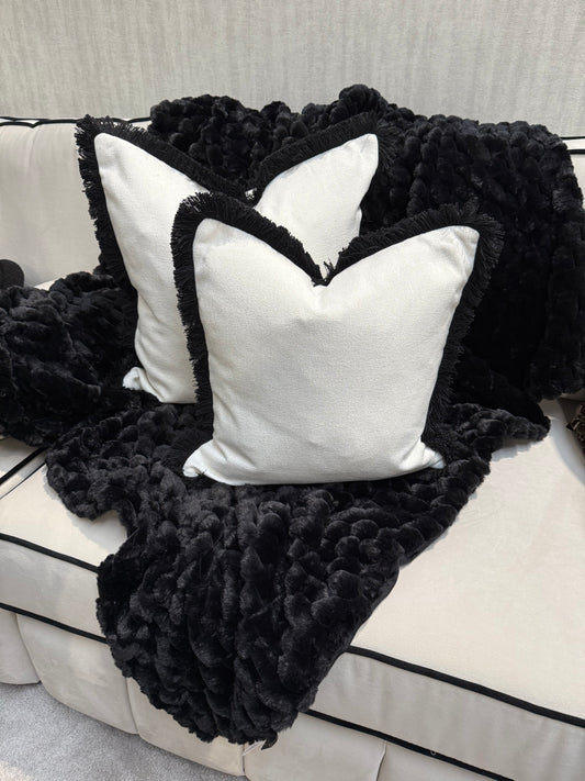 Paul Moneypenny Koochickoo Black Throw