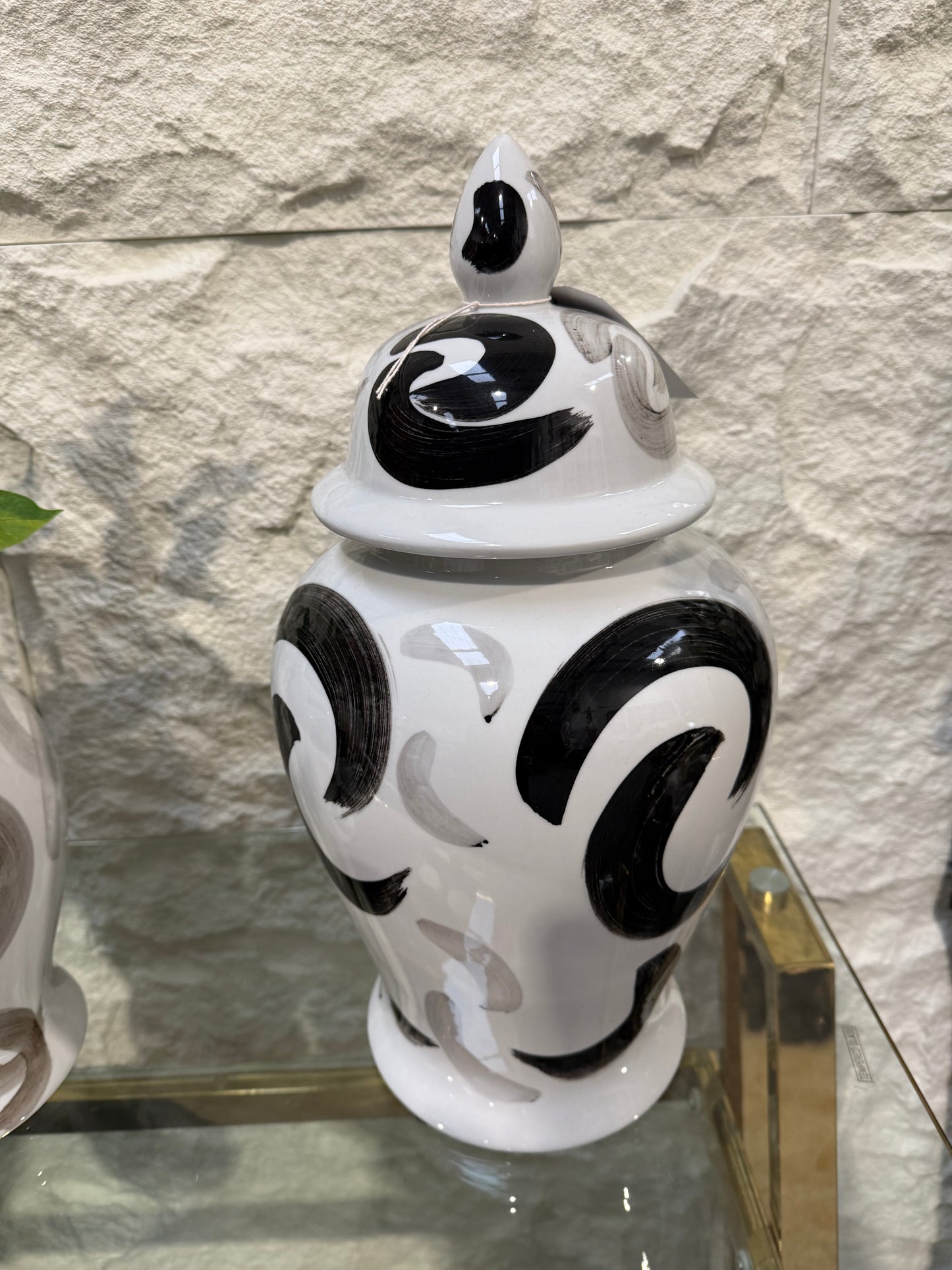 Ginger Jars Black/ White Swirl