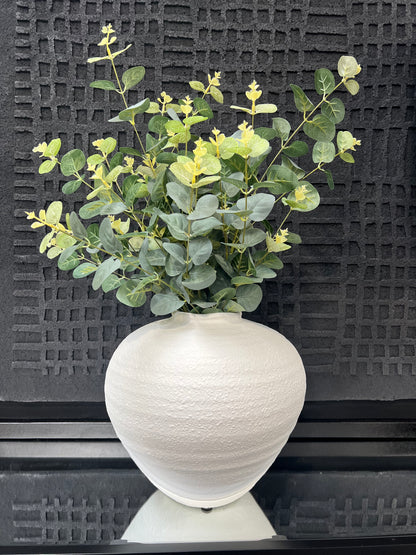 Regola Matt White Vase