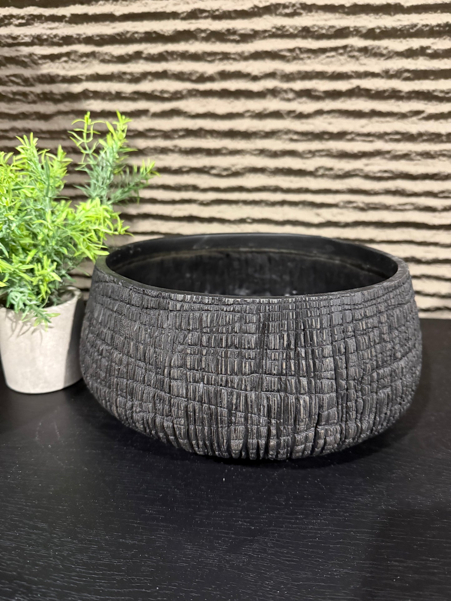 Textured Bowl White / Black