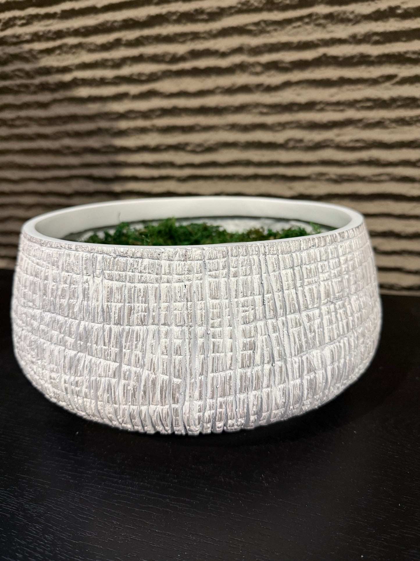Textured Bowl White / Black