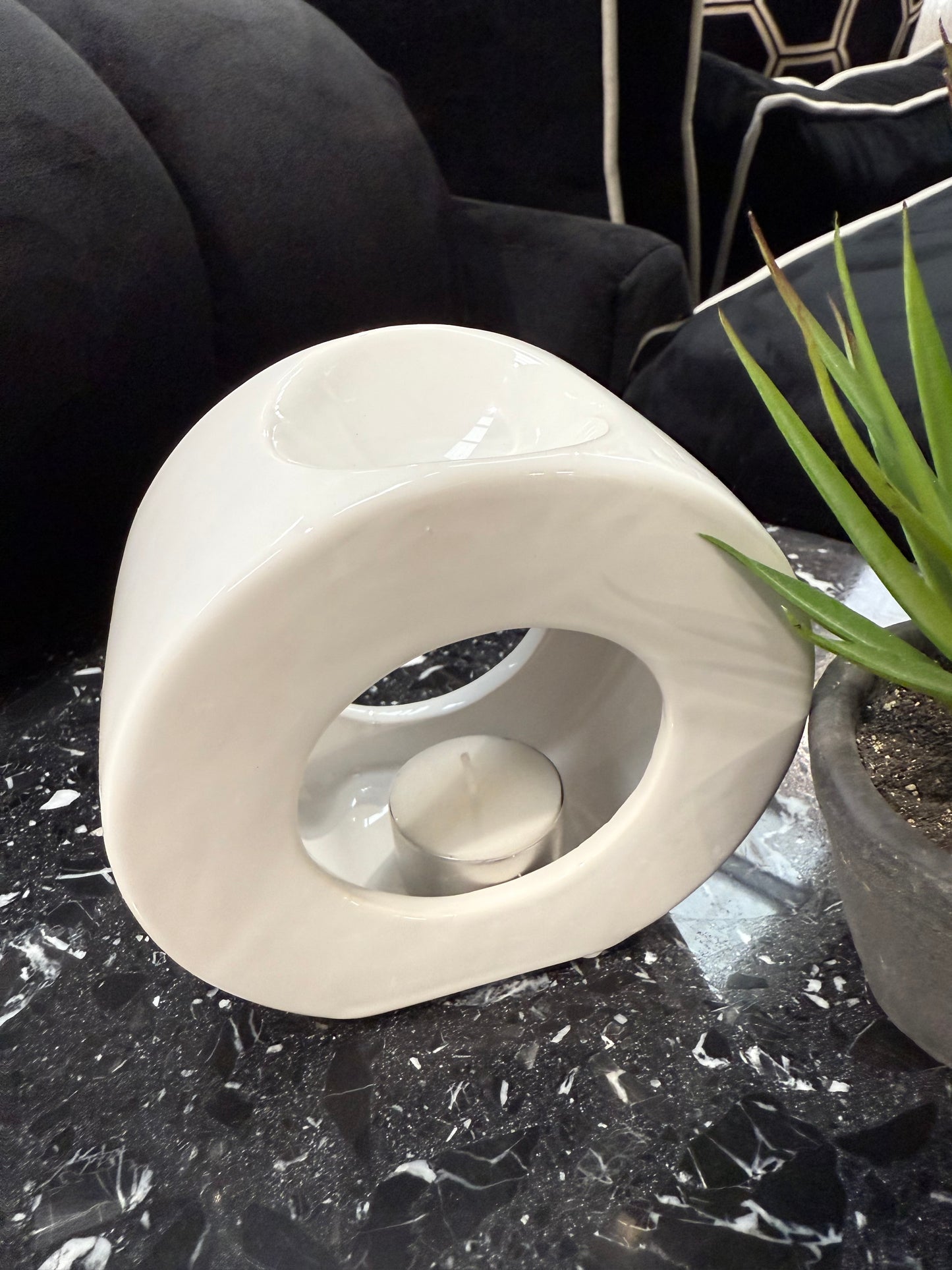Circle Wax Burner