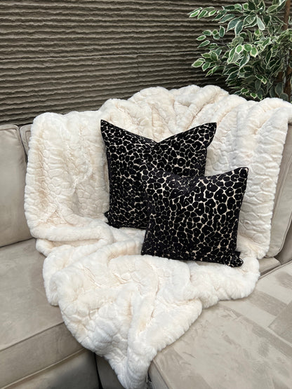 Camberwell Ivory Throw