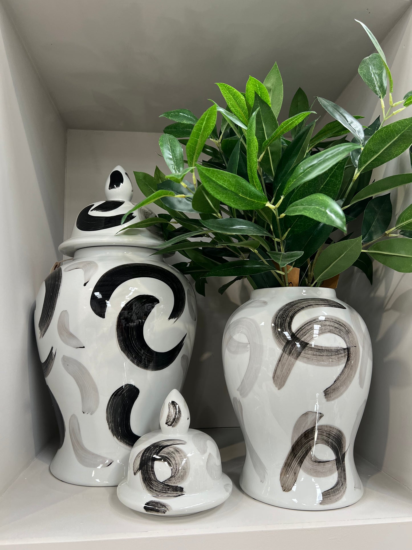 Monochrome Swirl Ginger Jar