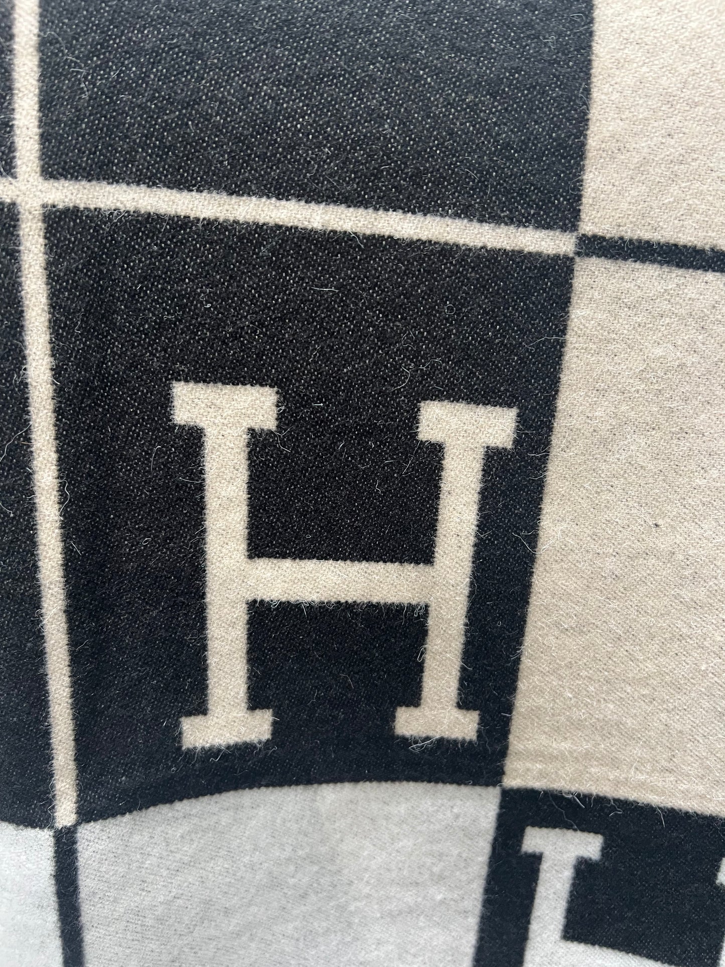 Luxury H Throw, Beige & Black Plaid