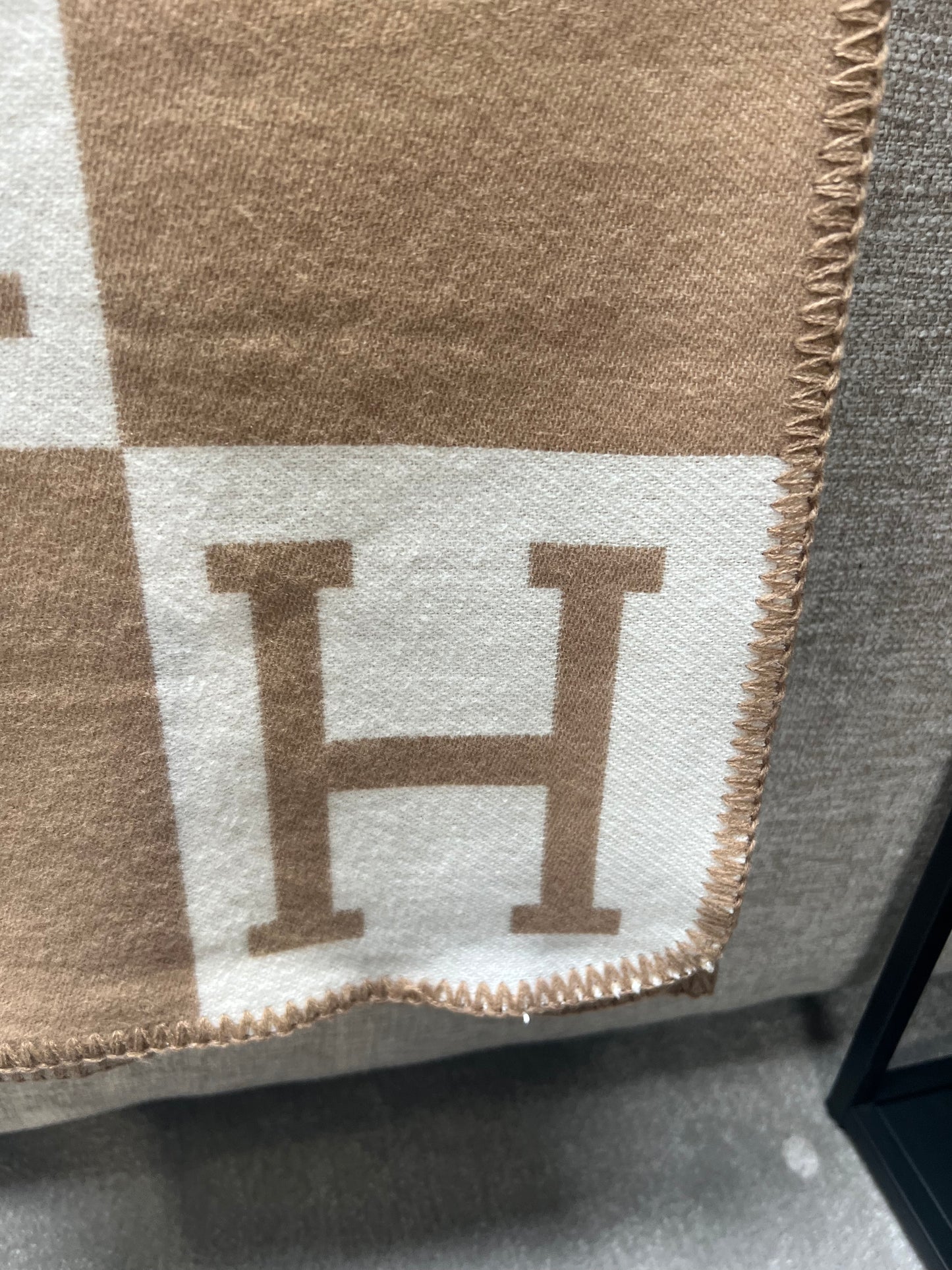 Luxury H Throw, Beige & White