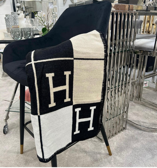 Luxury H Throw, Beige & Black Plaid